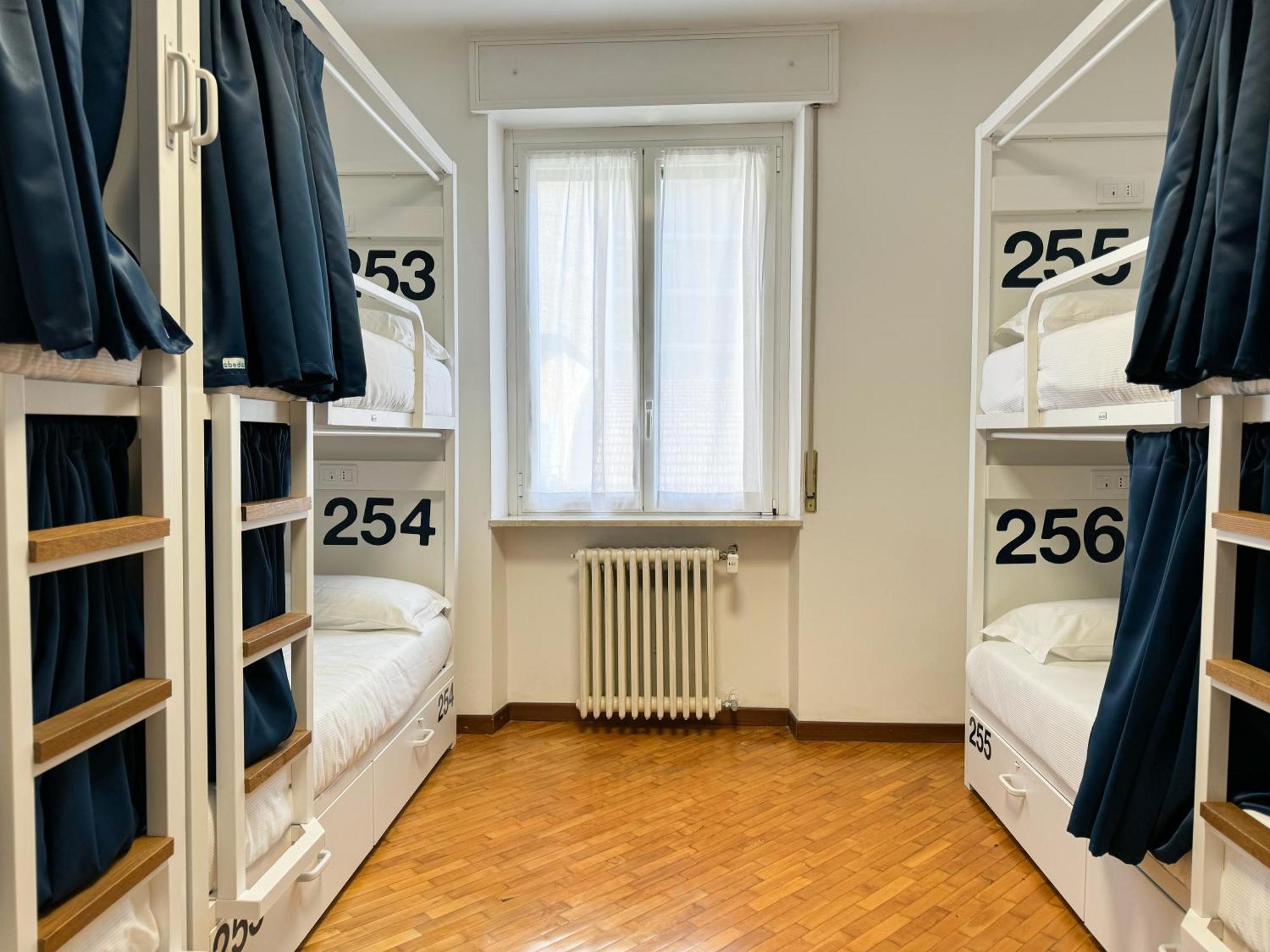 Hostel Bovisa Urban Garden Mailand